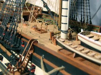 Модель корабля 120-пушечного ранга «Двенадцать Апостолов», построенного в  1841 году | Каталог иллюстраций журнала \"ТРЕТЬЯКОВСКАЯ ГАЛЕРЕЯ\"