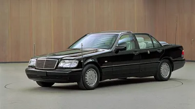 30 years on, the Mercedes-Benz 500 E proves the power of partnership -  Hagerty Media