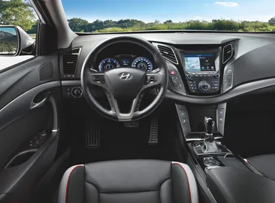 Hyundai i40 Series II 2015 Review - carsales.com.au