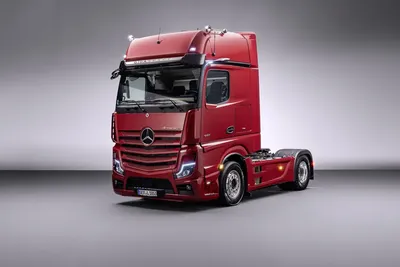 Mercedes-Benz Trucks unveils Actros L