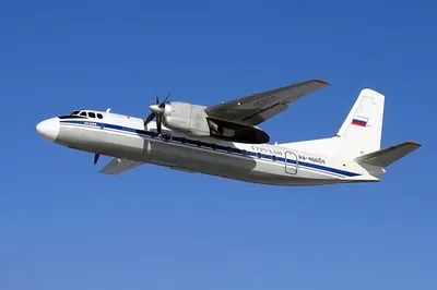 Самолет Ан-24 совершил вынужденную посадку в аэропорту города Стрежевой -  AEX.RU