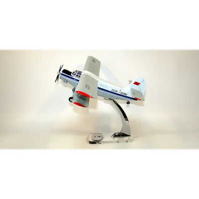 RS-1-1 Лёгкий многоцелевой самолёт биплан Ан-2 серый с синим на колесах 1:48