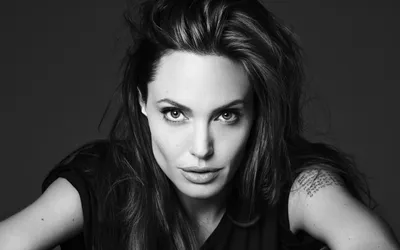 Эстетика красоты: Лучшие фото Анджелины Джоли