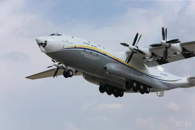 Под Тверью прошли полеты самого большого в мире турбовинтового самолета  Ан-22 «Антей» : Министерство обороны Российской Федерации