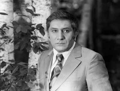 Фотографии знаменитости: Армен Джигарханян в формате 4K