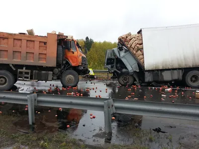Аварии грузовиков фото 