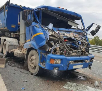 Человек пострадал в аварии грузовиков на М-5 в Тольятти | 22.09.2021 |  Тольятти - БезФормата