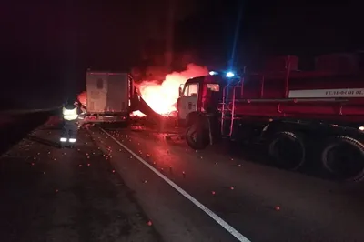 Появилось видео жуткой аварии грузовиков в Барнауле