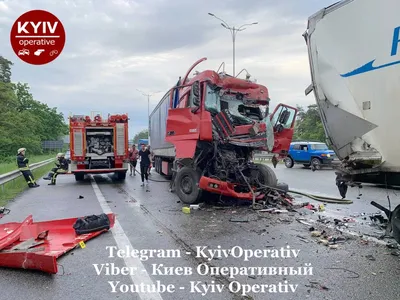 ДТП под Киевом 27 мая – в аварию попали шесть грузовиков – фото - Апостроф