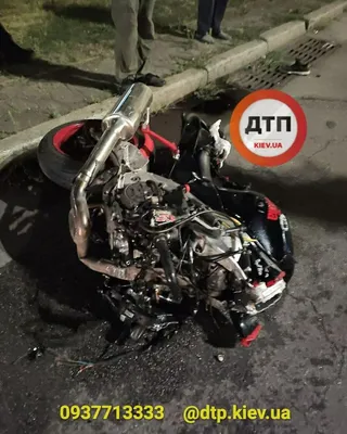 Фотографии аварий на мотоциклах: опасный адреналин