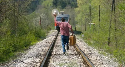 В Коми после аварии грузового поезда ограничили движение поездов –  Коммерсантъ