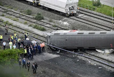 Авария на железной дороге в Москве произошла из-за человека на рельсах -  KP.RU