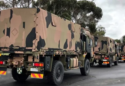 Армия Австралии успешно испытала автономный конвой на дорогах общего  пользования | OVERCLOCKERS.RU | Дзен