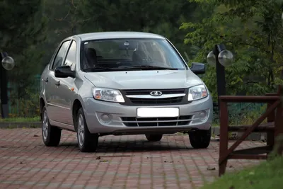 ВАЗ (LADA) Granta 2021 белый 1.6 л. 2WD механика с пробегом купить в  Екатеринбурге по цене 1 069 900 руб.