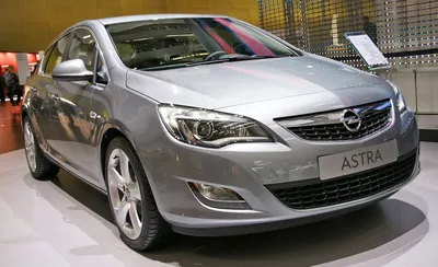 Правильная шумоизоляция Opel Astra H в Воронеже