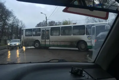 В Минске водитель BMW врезался в автобус. Погиб ребенок — Реальный Брест