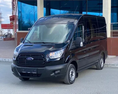 Форд Транзит (Ford Transit) белого цвета, 19 местный.