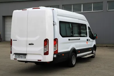 Купить Ford Transit Туристический автобус 2019 года во Владивостоке: цена 4  400 000 руб., механика - Автобусы