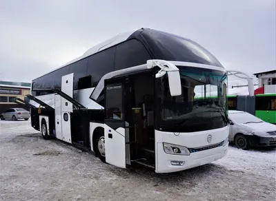 Тюменнефтеспецтранс презентовал в г. Тюмени новейший туристический автобус  большого класса Golden Dragon Triumph | Тюменнефтеспецтранс (ТНСТ)