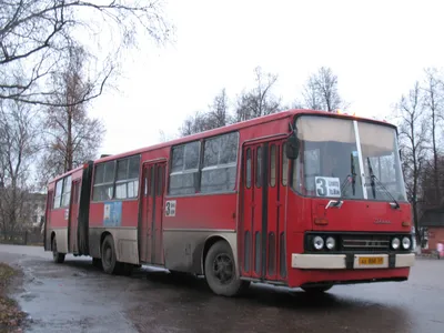Редкий автобус Ikarus 55 восстановили до заводского состояния в Москве