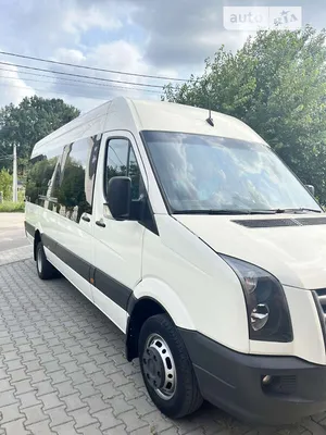 Туристический автобус VOLKSWAGEN CRAFTER