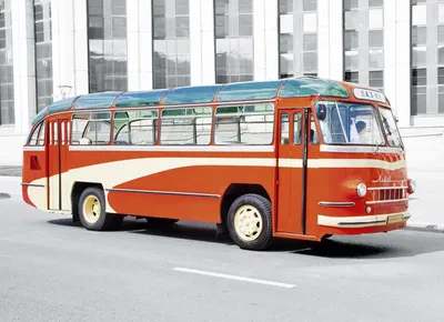 Купить масштабную модель автобуса ЛАЗ-695Н (Наши Автобусы №1), масштаб 1:43  (Modimio)