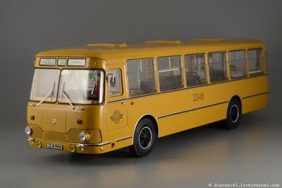Купить сборную модель автобус ЛИАЗ-677М, масштаб 1:43 (AVD Models)