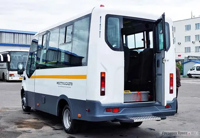 Омская мэрия продает 5 автобусов малого класса марки «Луидор» - KP.RU