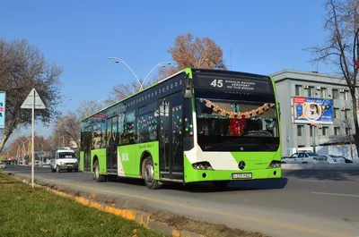 Автобус Mercedes Travego-12 с водителем в Москве