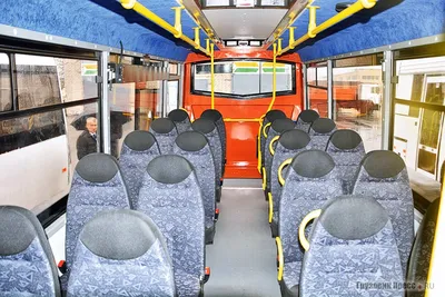 В России в продаже появились новые автобусы среднего класса от завода \"Неман \"