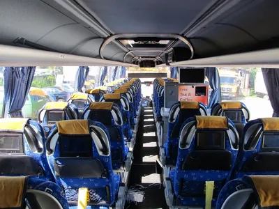 Перетяжка салона междугороднего автобуса Neoplan