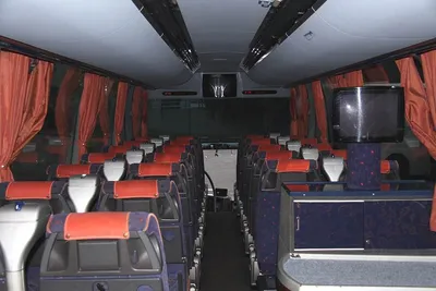 Аренда автобуса Neoplan 1116 идеально подходит для поездок заграницу