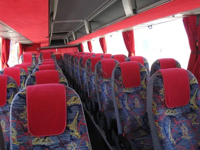 Автобус Neoplan модель NORTH BFC6123C
