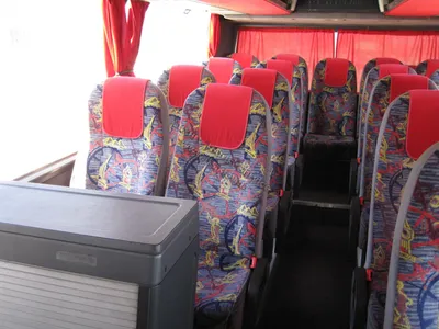 Аренда автобуса Neoplan N122 - схема рассадки пассажиров, фото - Валеокарс