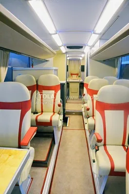 VIP автобус «Neoplan Cityliner R14»