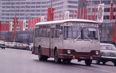 Автобус из СССР.