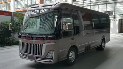 Марка Hongqi представила конкурента автобуса Toyota Coaster - читайте в  разделе Новости в Журнале Авто.ру