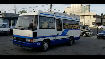 Марка Hongqi представила конкурента автобуса Toyota Coaster - читайте в  разделе Новости в Журнале Авто.ру