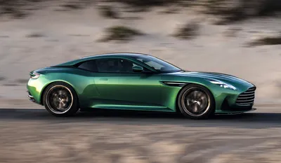 Универсальный спорткар – гоночная версия Aston Martin Rapide обнаружена на  тестовых полигонах - Автомобильные новости