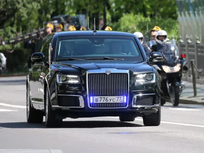 Купить новый AURUS Senat Limousine 2023-2024 года в салоне официального  дилера Авилон в Москве