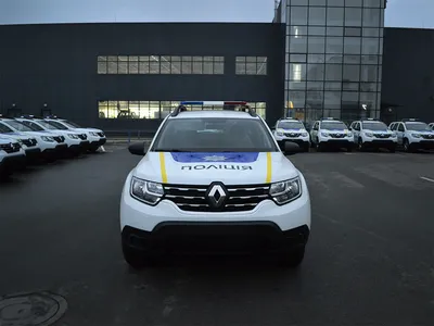 Renault Duster третьего поколения показали на новых фото