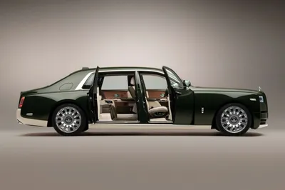 Rolls-Royce показал эксклюзивный Phantom Syntopia, который создавали четыре  года - читайте в разделе Новости в Журнале Авто.ру