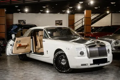 Самый роскошный автомобиль в мире официально представили в России -  Российская газета