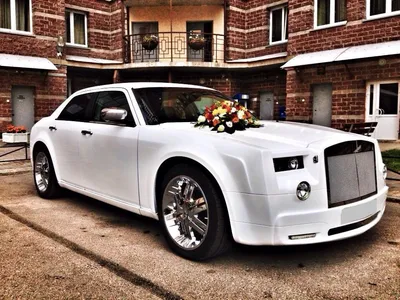 😡🎂Ретро Rolls-Royce Phantom 6, …» — создано в Шедевруме