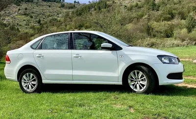 Аренда авто Volkswagen Polo седан, АКП, 2018 в Краснодаре. Цена на прокат автомобиля  Volkswagen Polo седан, АКП, 2018 без водителя