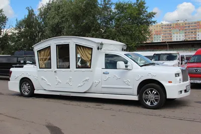 Лимузин Chrysler RR-Style №231 прокат в Москве от 3500 рублей