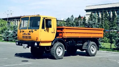 Автомобили из СССР - КАЗ-608В #каз #колхида #4х2 #тягач | Facebook