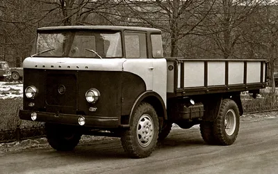 Журнал Легендарные грузовики СССР №70, КАЗ-608В от MODIMIO