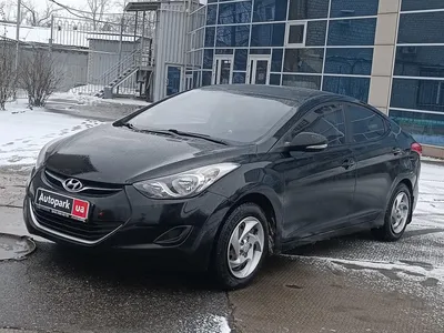 Аренда Hyundai Elantra Синий в Иркутске без водителя