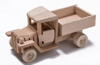 Полуторка игрушка и сувенир из дерева | Деревянная модель машины из серии  Кузница победы